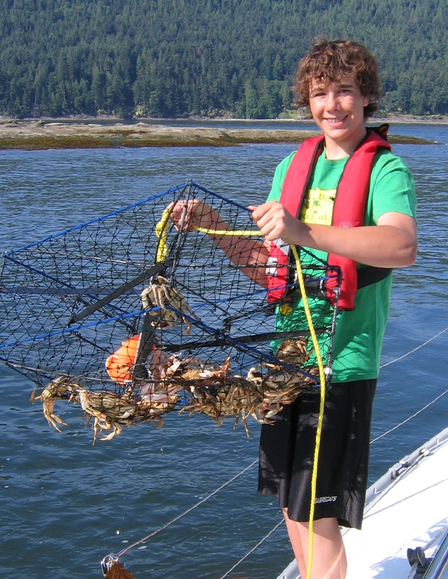Tula crabbing