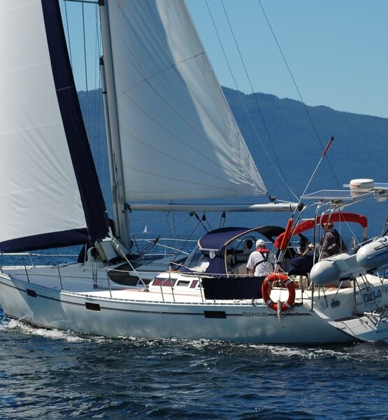 Tula sailing